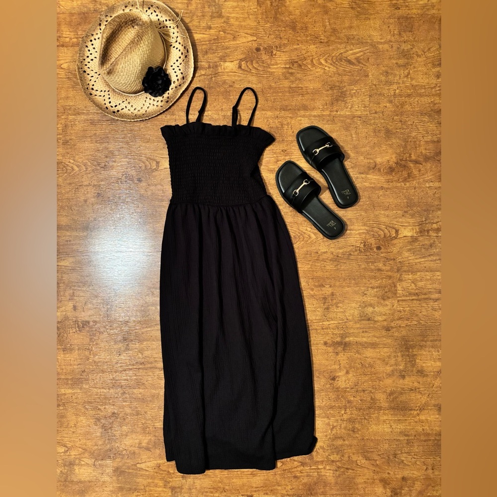 H&M Black Midi sundress